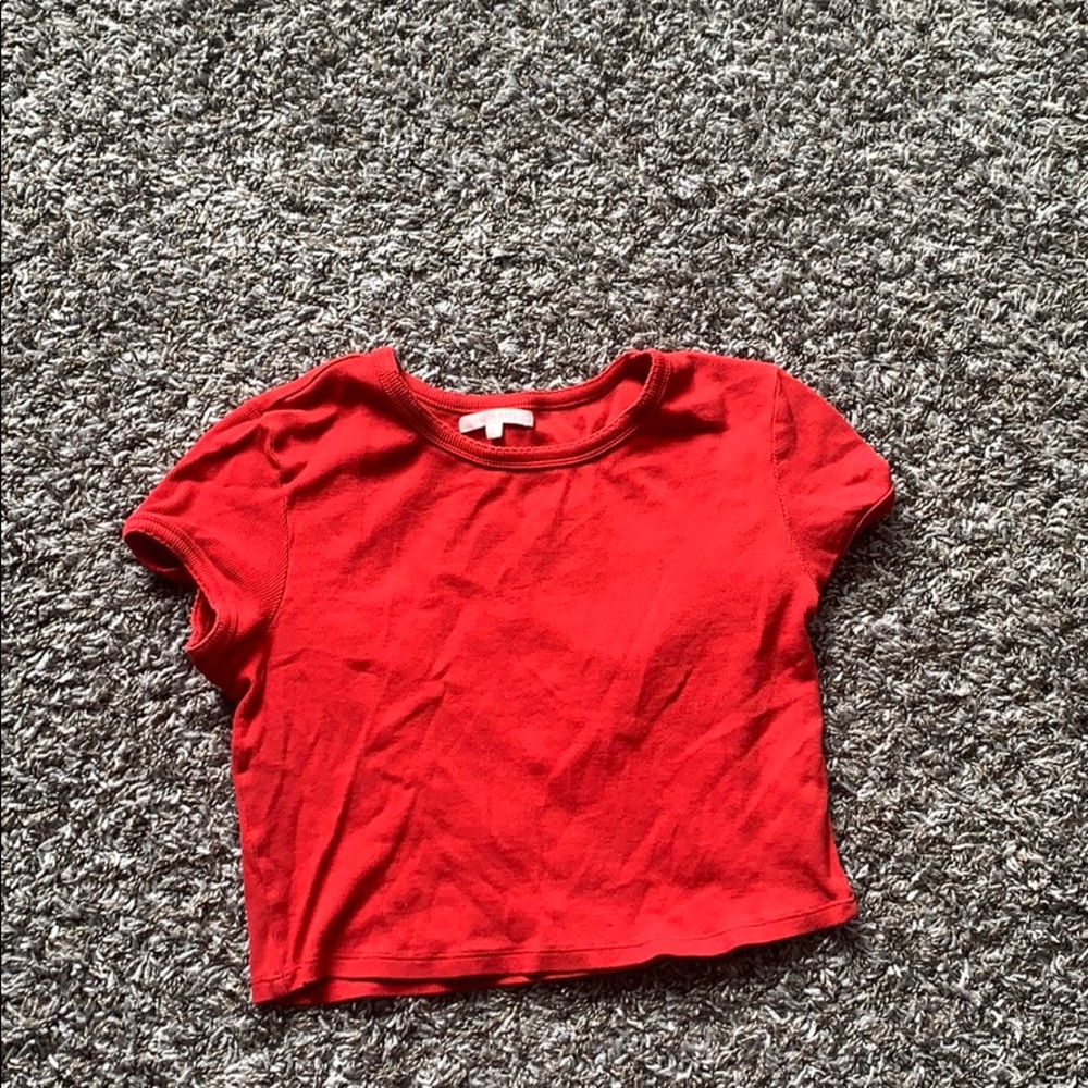 Lottie moss red shirt
